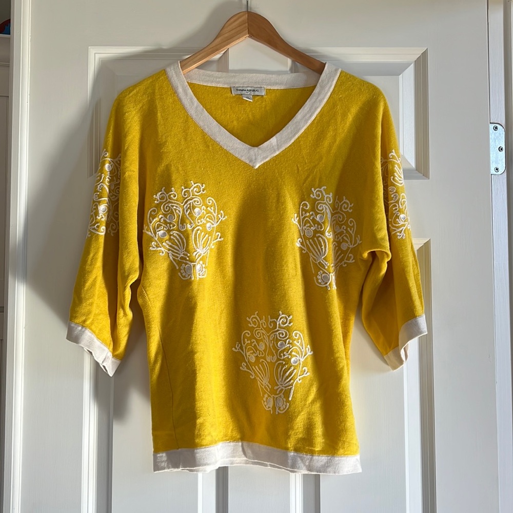 Banana Republic sweater Blouse